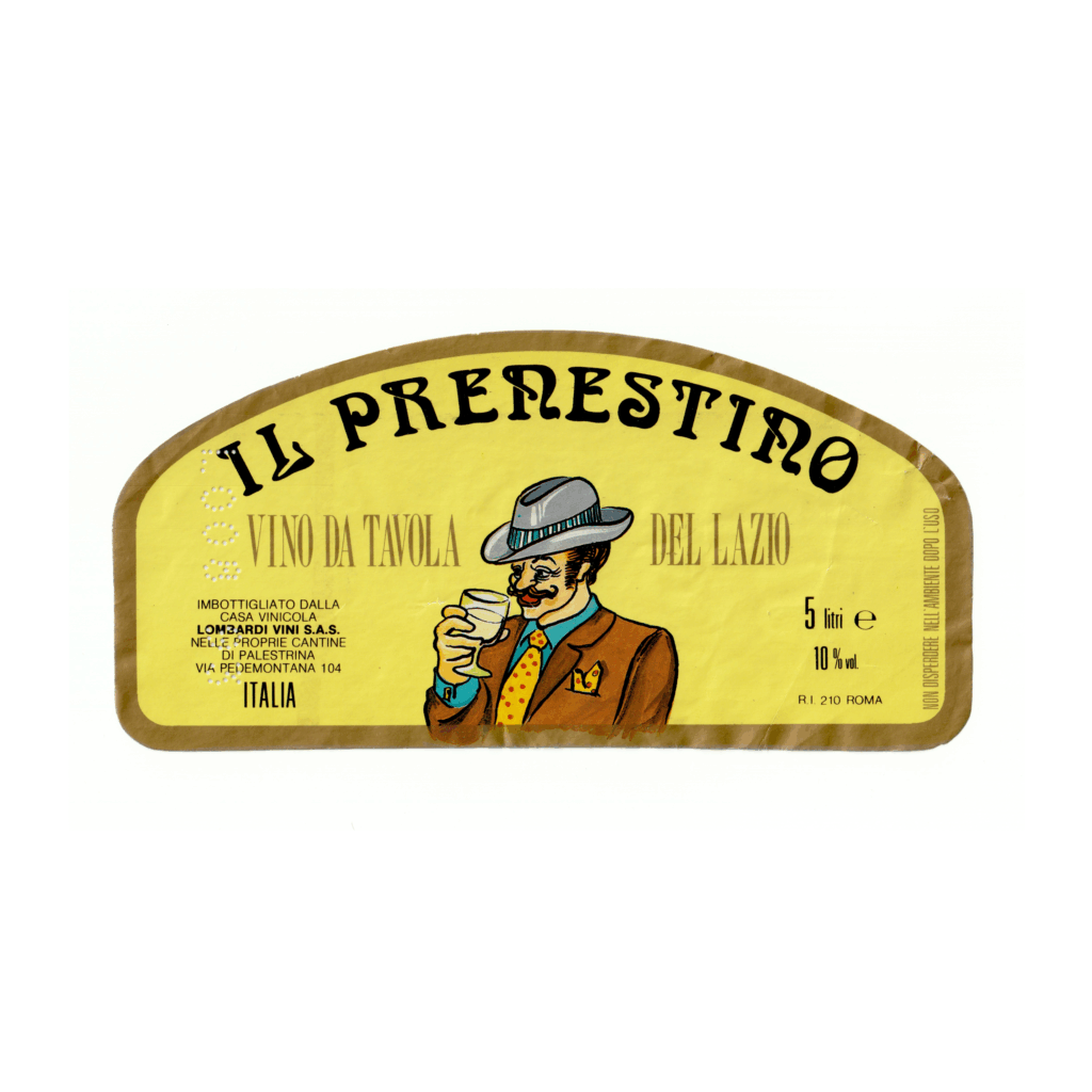 Il vino bianco Il Prenestino, prodotto a Palestrina, in Italia, presenta un'etichetta altro realizzata in carta patinata lucida e stampata con tecnologia offset.